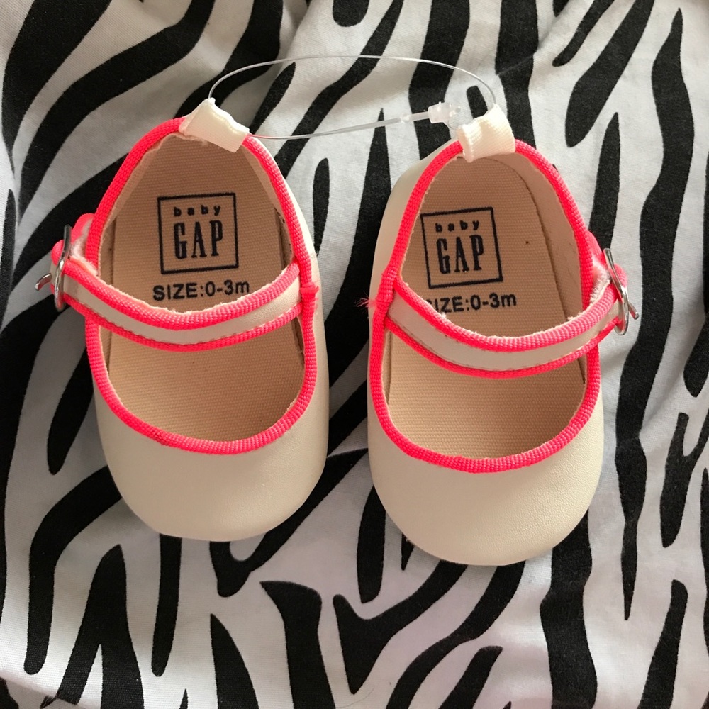 Babygap girl shoes